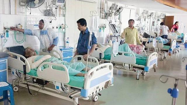 ওমিক্রণ ঠেকাতে পারবে তো ভ্যাকসিন?