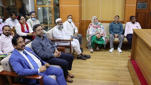 বিএসএমএমইউ’র ফিজিক্যাল মেডিসিন বিভাগে সিএমই অনুষ্ঠিত 