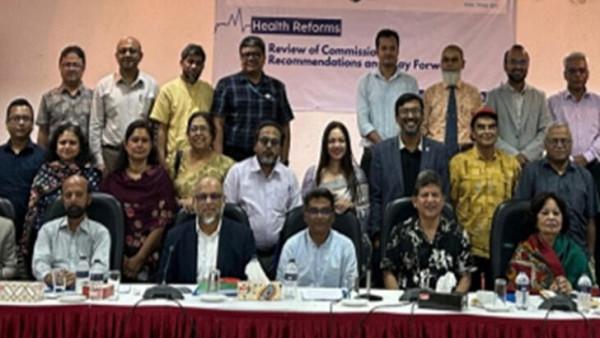 প্রাথমিক স্বাস্থ্যসেবাকে সাংবিধানিক অধিকার করার আহ্বান বিশেষজ্ঞদের